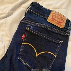 353 Levi’s